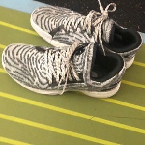 Harden men’s shoes